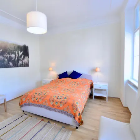 Spacious And Comfy With 3 Bedrooms-2